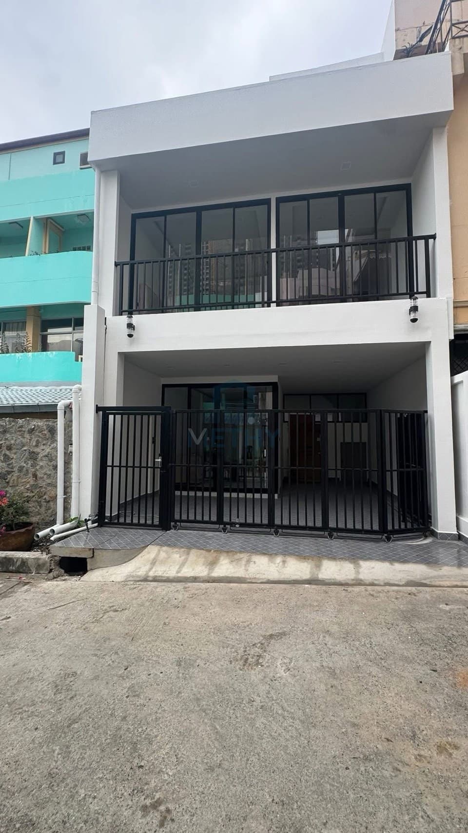 ประกาศขาย - ทาวโฮม 3 ชั้น | โซนเขาพระตำหนัก ทัพพระยา ซอย 15