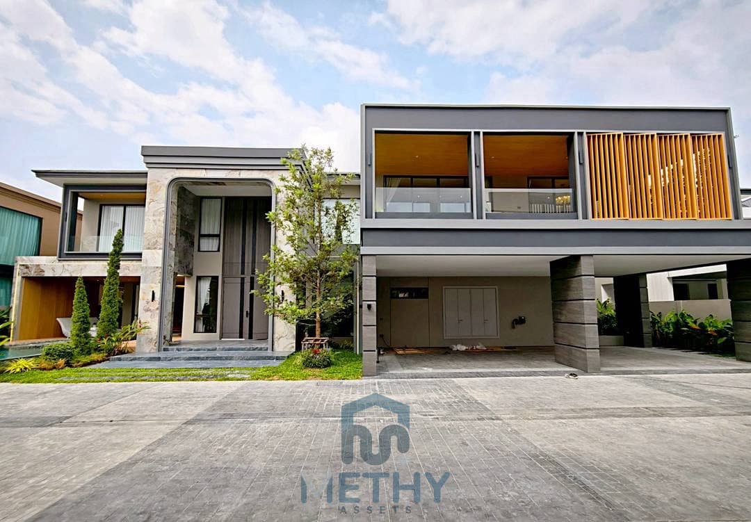 Luxury 2-Storey Pool Villa – Mabprachan | 34.5 MB