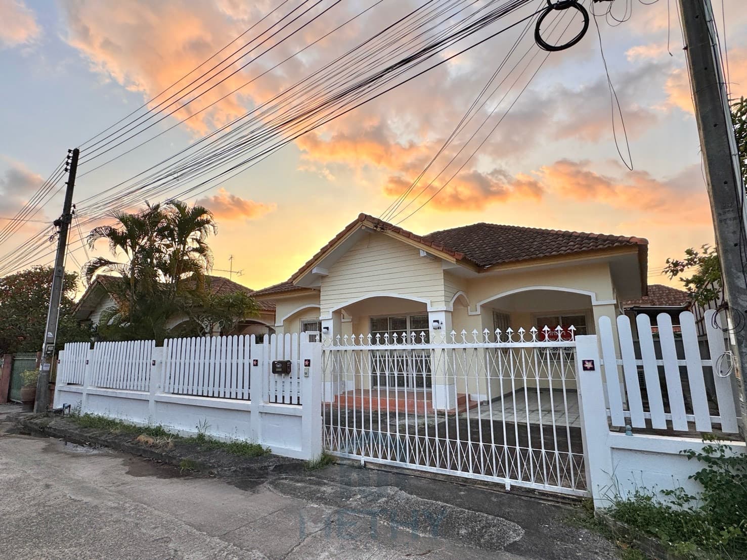 House for Rent 2 Bedrooms — Nong Pla Lai